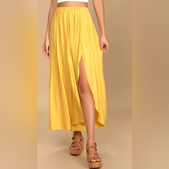 Lulu’s If You Pleats Yellow Pleated Maxi Skirt - Picture 4 of 9